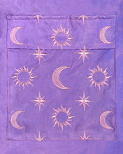 Load image into Gallery viewer, 'CAMPER' SHORT CHAMELEON