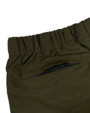 Load image into Gallery viewer, 'CAMPER' SHORT ARMY