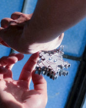 Load image into Gallery viewer, 'DEZY' USB KEYCHAIN
